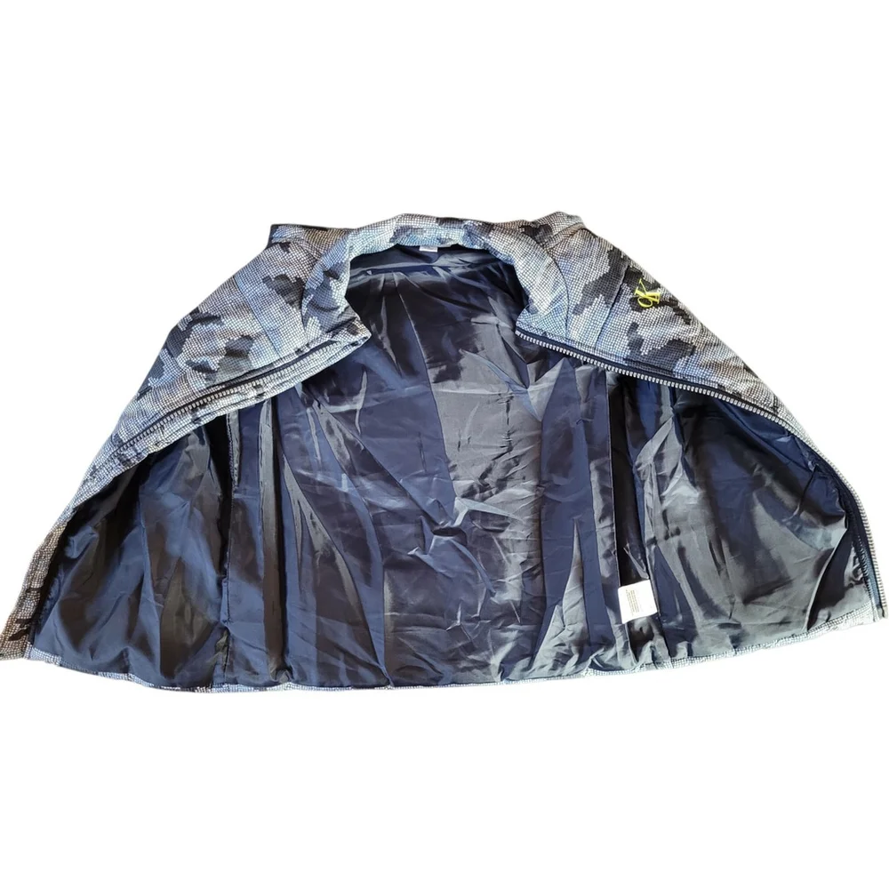 Calvin Klein Blue Zip kids Puffer Vest. Boys size 6.